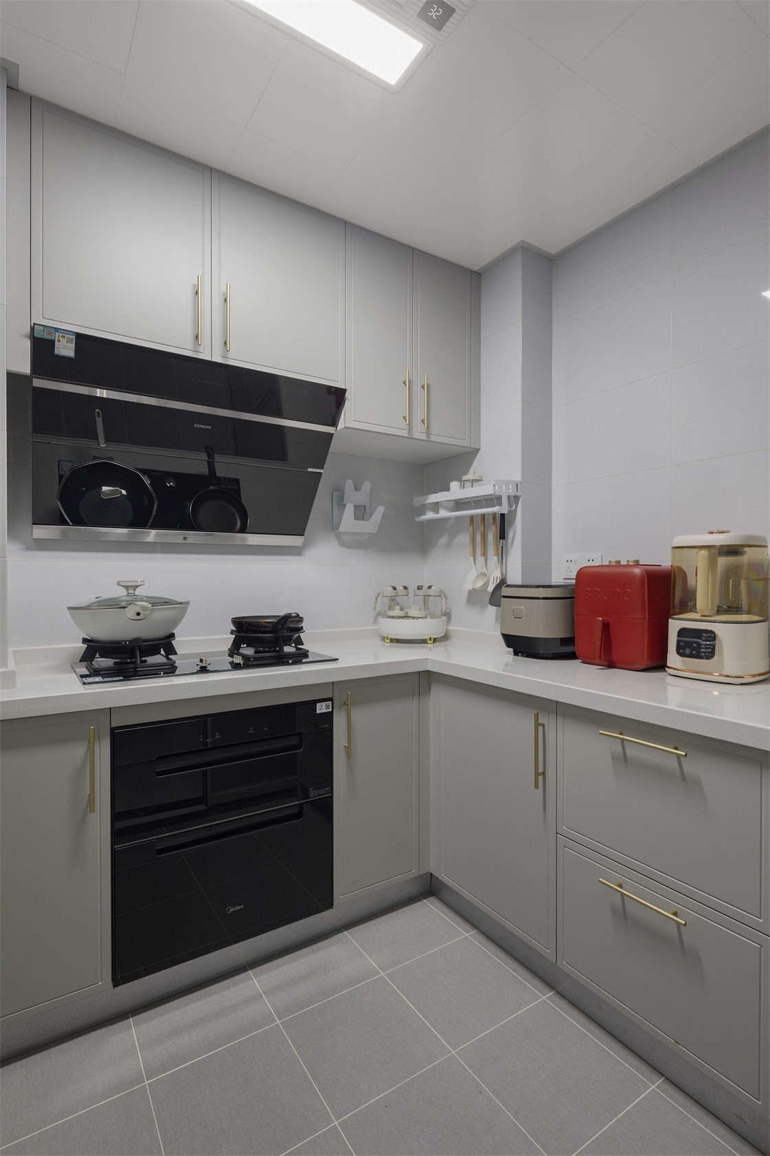 1686535537562941.jpg 903641c9ff2c644c6b56530885066d3.jpg